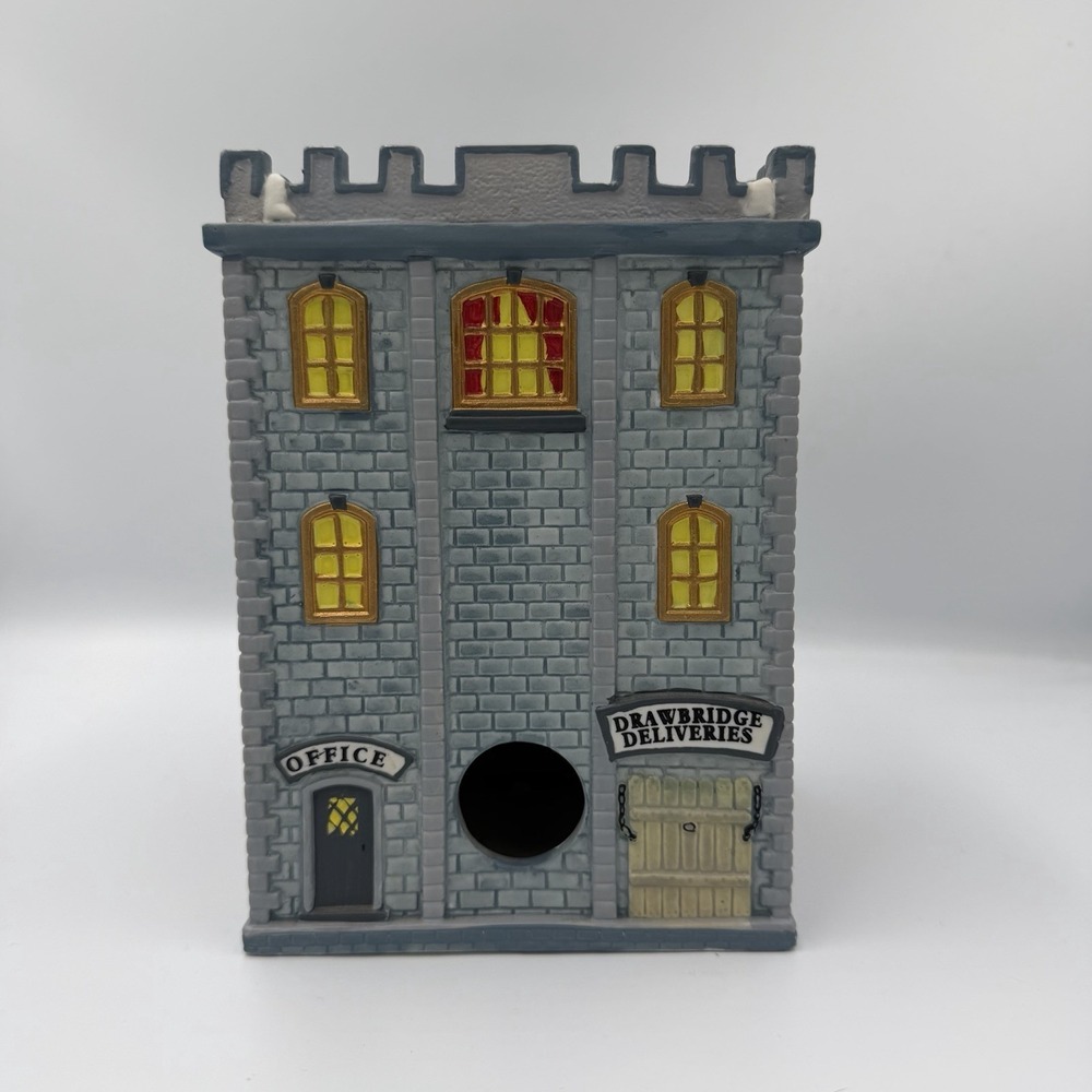 Lemax Village Collection 1999 Porcelain Lighted Toy Kingdom - Picture 3 of 7